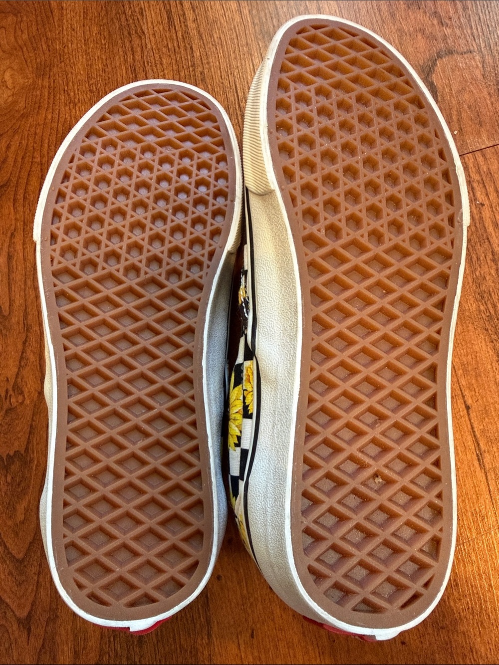 Vans Checkerboard Slip-On Sneakers with Yellow Sunflowers - Picture 2 of 3